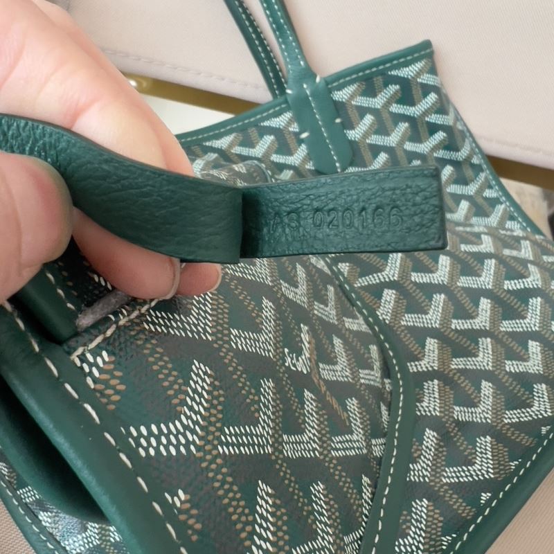 Goyard Shopping Bags